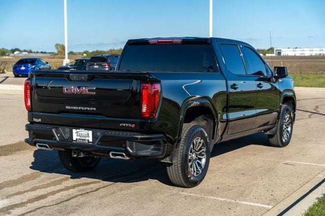 2023 GMC SIERRA - Image 7