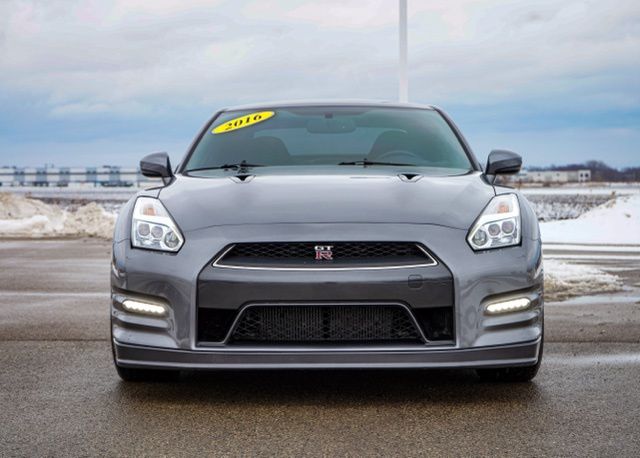 2016 NISSAN GT-R - Image 2