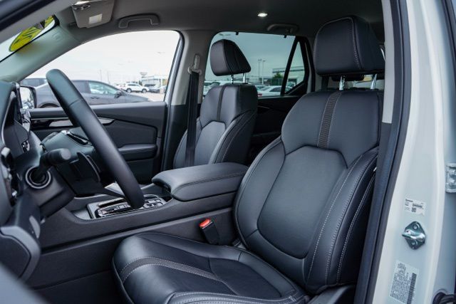 2025 HONDA PILOT - Image 17