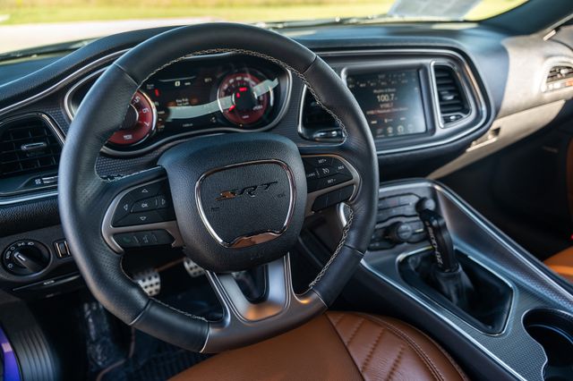 2016 DODGE CHALLENGER - Image 13