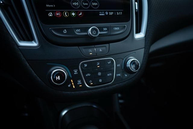 2024 CHEVROLET MALIBU - Image 25