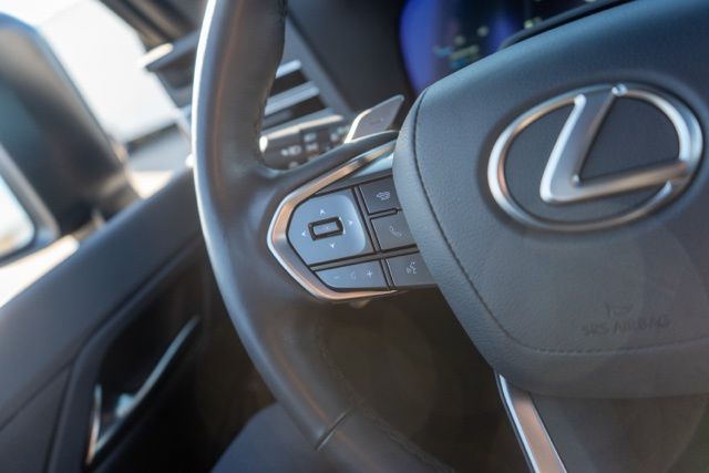 2024 LEXUS GX - Image 21