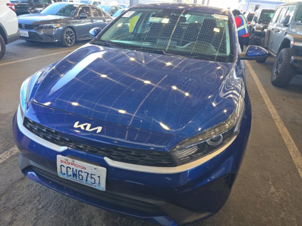 Used 2024 Kia Forte LXS Sedan