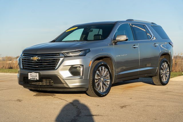 2023 Chevrolet Traverse Premier photo 3