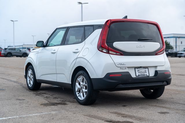 2022 KIA SOUL - Image 5