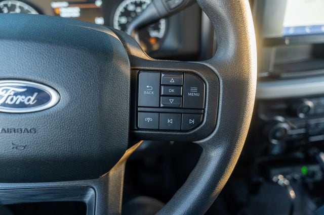 2023 FORD F-250 - Image 30