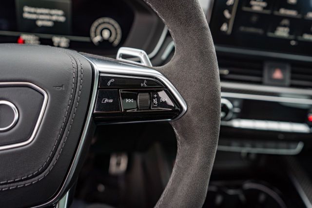 2022 AUDI RS 5 - Image 24