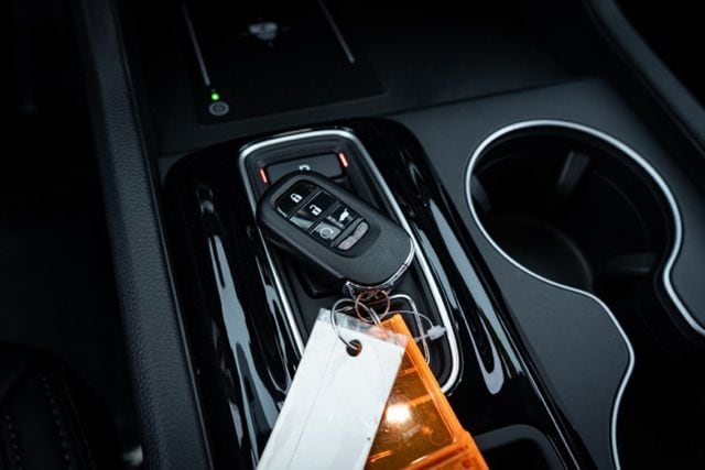 2025 HONDA PILOT - Image 35