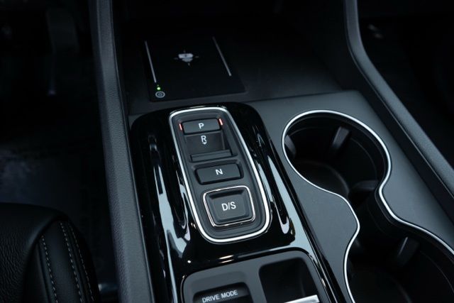 2025 HONDA PILOT - Image 31