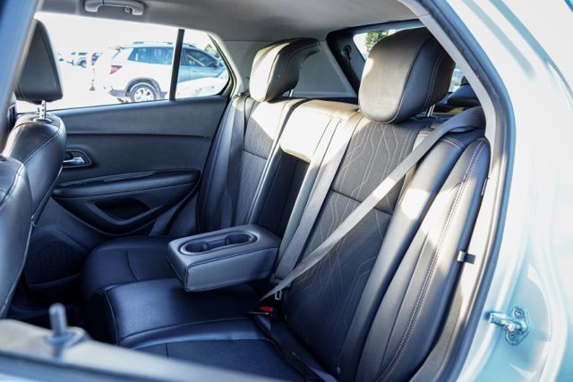 2020 CHEVROLET TRAX - Image 17