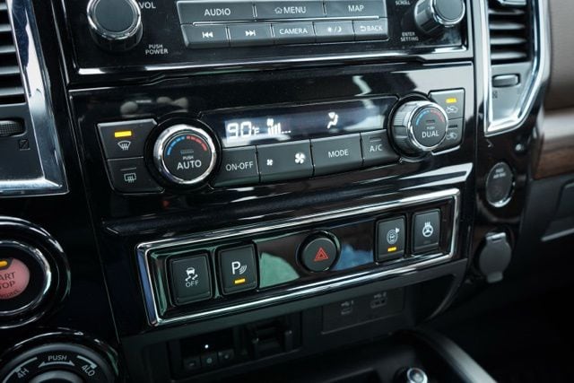 2020 NISSAN TITAN - Image 24