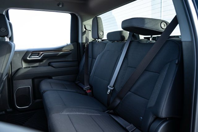 2023 CHEVROLET SILVERADO - Image 17