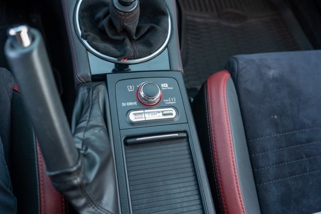 2019 SUBARU WRX - Image 27