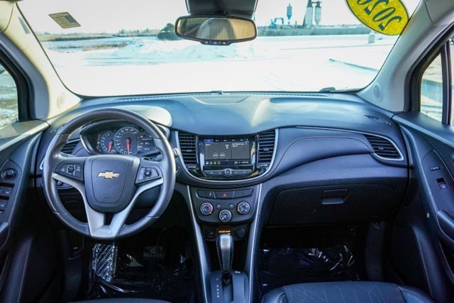 2020 CHEVROLET TRAX - Image 15