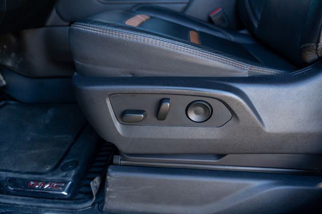 2023 GMC SIERRA - Image 29