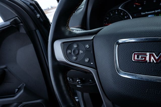 2023 GMC TERRAIN - Image 22