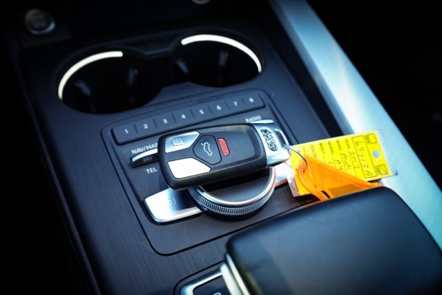 2017 AUDI A4 - Image 30