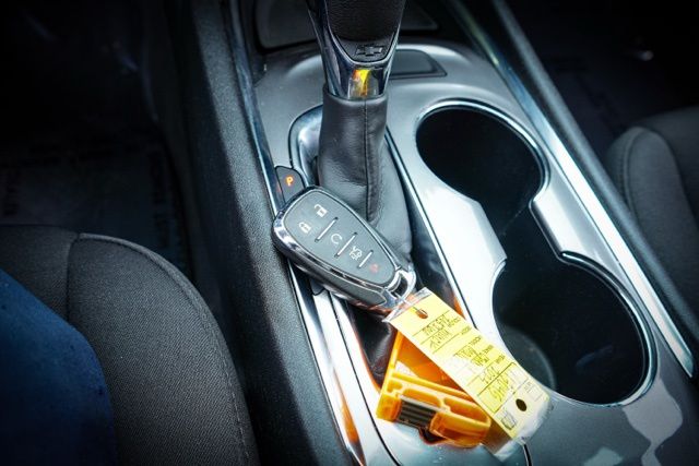 2023 CHEVROLET MALIBU - Image 28