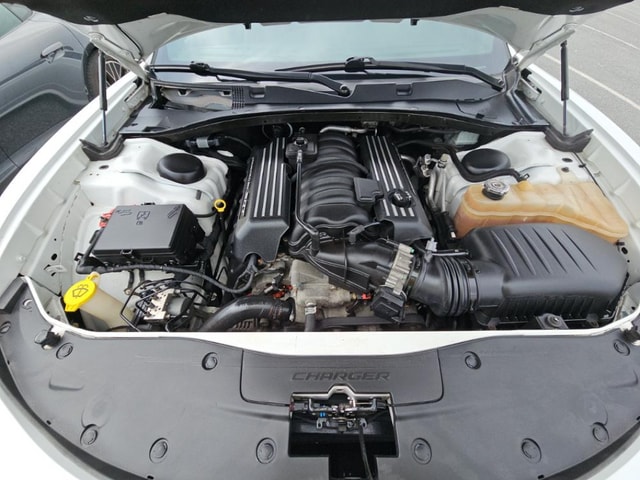 2018 DODGE CHARGER - Image 12