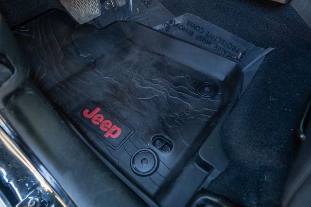 2019 JEEP WRANGLER - Image 23