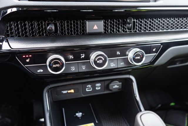 2025 HONDA CR-V - Image 19