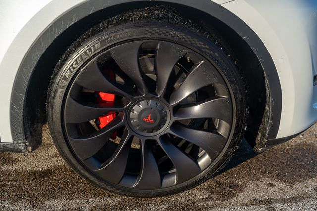 2020 TESLA MODEL Y - Image 11