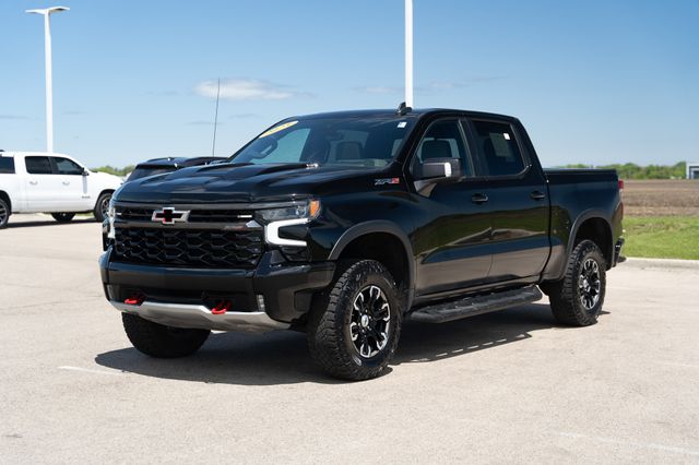2023 Chevrolet Silverado 1500 ZR2 photo 3