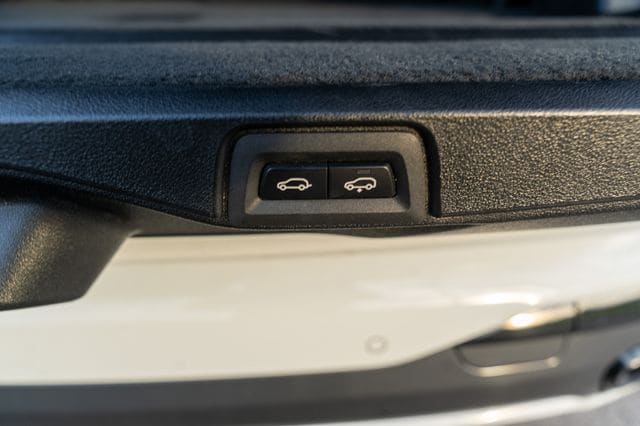 2022 BMW X7 - Image 22