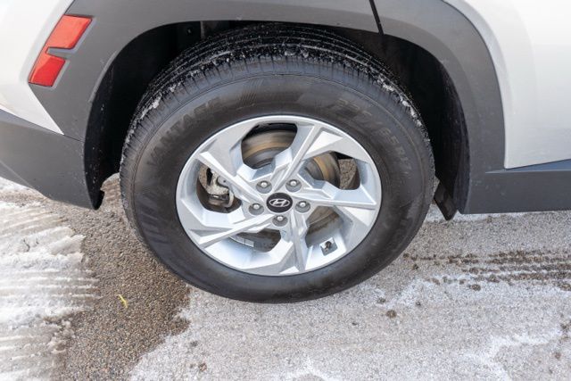 2024 HYUNDAI TUCSON - Image 9