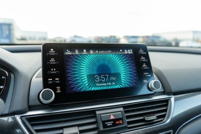 2021 HONDA ACCORD - Image 19
