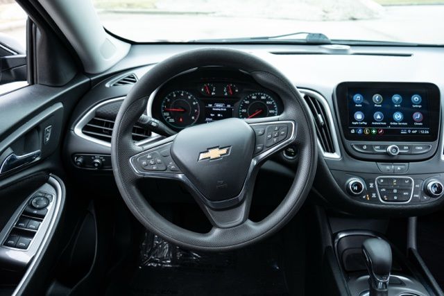 2023 CHEVROLET MALIBU - Image 12