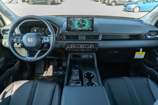 2025 HONDA PILOT - Image 15