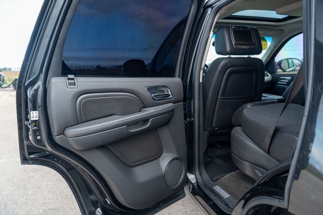 2013 CADILLAC ESCALADE - Image 18