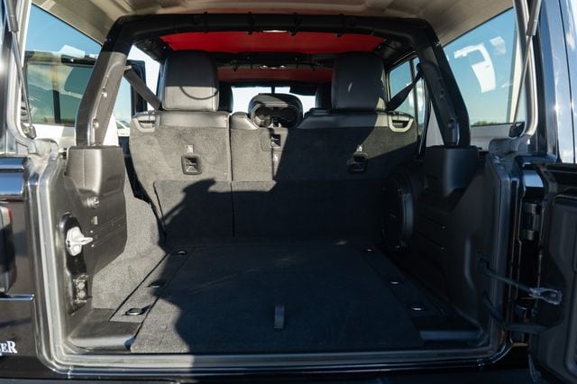 2019 JEEP WRANGLER - Image 18