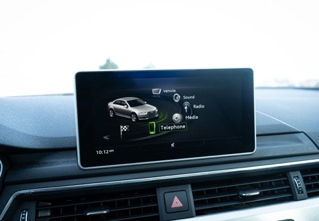 2017 AUDI A4 - Image 25