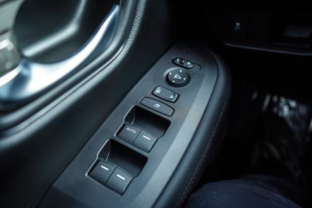 2026 HONDA HR-V - Image 18