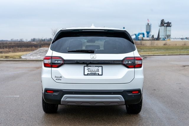 2025 HONDA PILOT - Image 6