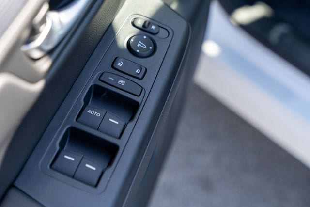 2025 HONDA CR-V - Image 16