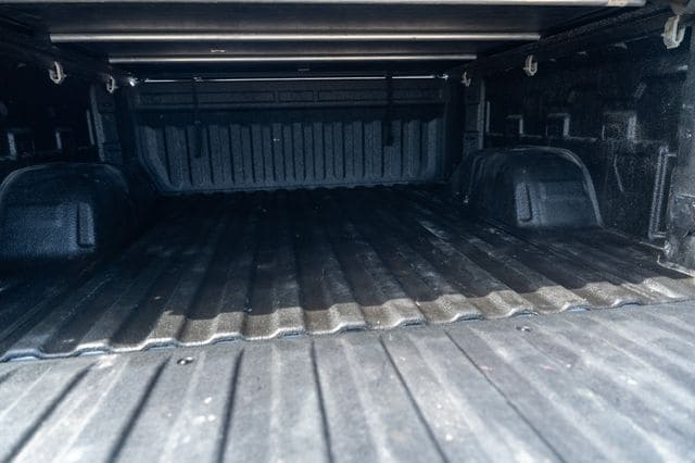 2023 CHEVROLET SILVERADO - Image 18