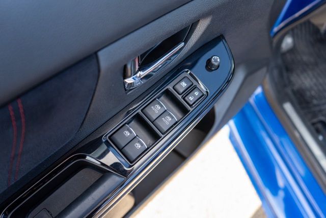2020 SUBARU WRX - Image 18