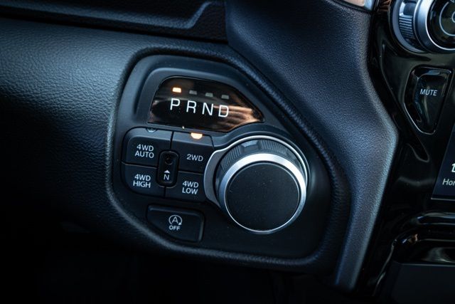 2025 RAM 1500 - Image 23