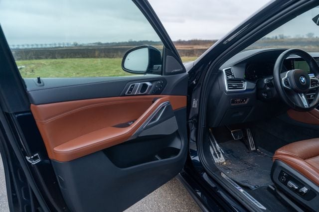 2023 BMW X6 - Image 23