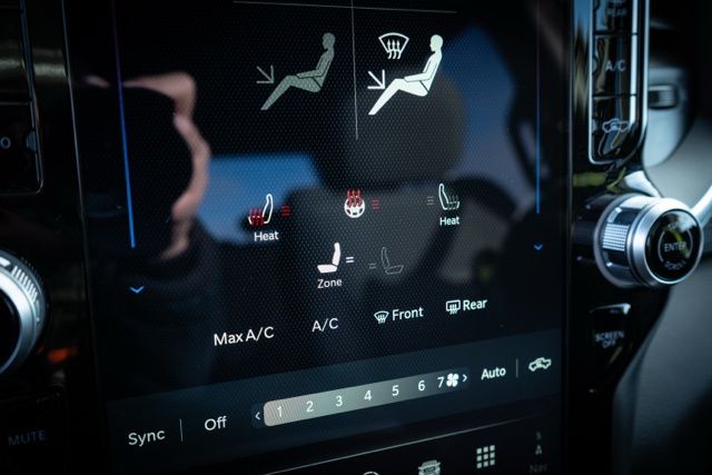 2025 RAM 1500 - Image 27