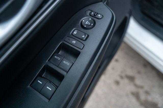 2022 HONDA CR-V - Image 18