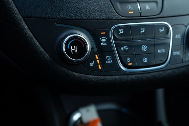 2024 CHEVROLET MALIBU - Image 25