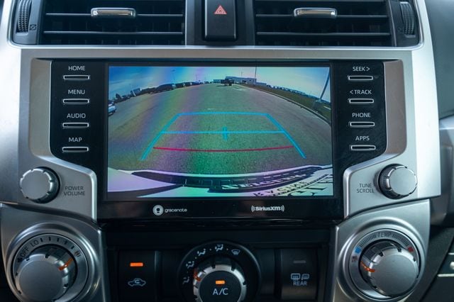 2022 TOYOTA 4RUNNER - Image 29