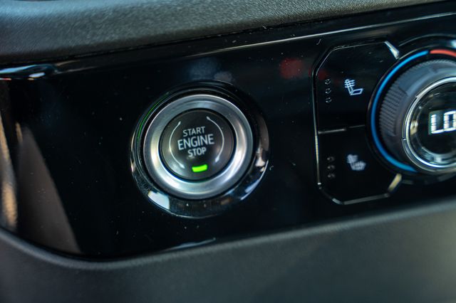 2022 CHEVROLET SILVERADO - Image 25