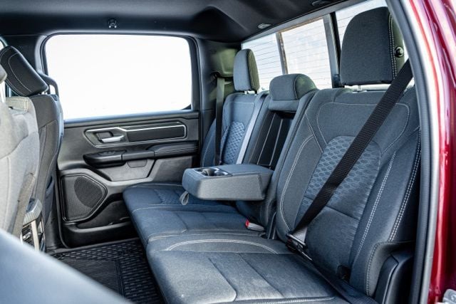 2025 RAM 1500 - Image 17