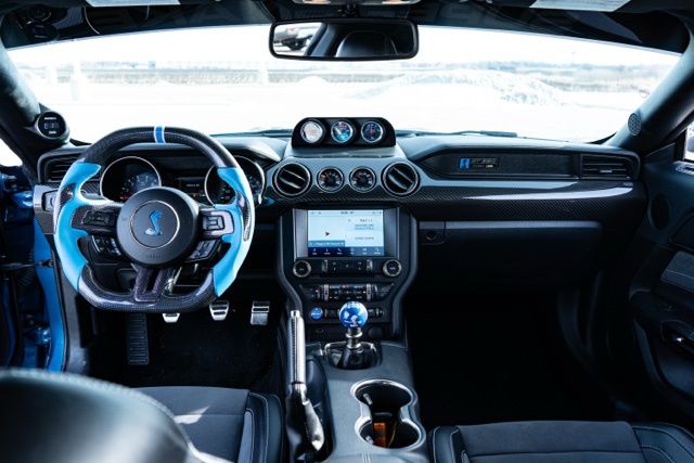 2020 FORD MUSTANG - Image 13