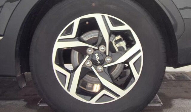 2024 KIA SPORTAGE - Image 9